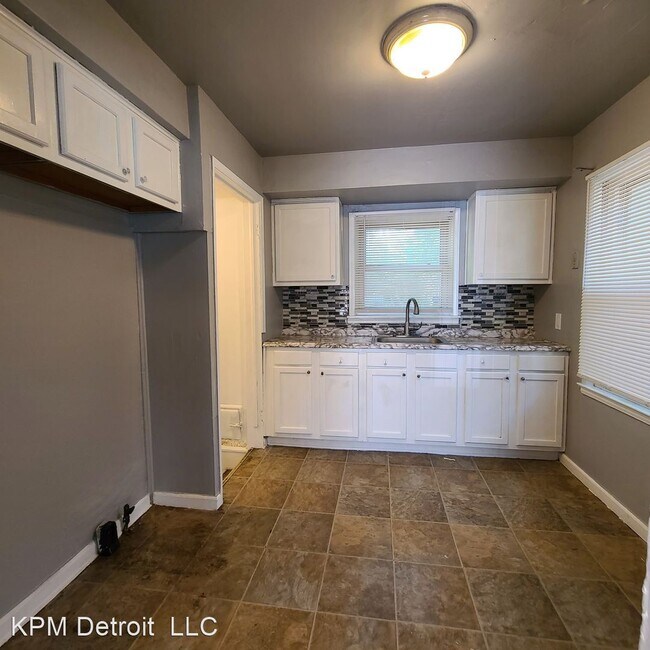 Building Photo - 4 br, 1 bath House - 12637 Appleton Street