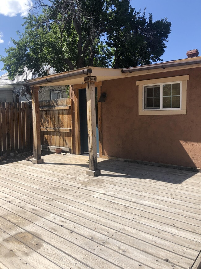 Building Photo - 1225 H St