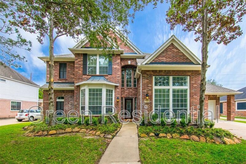 Foto principal - 2211 Merrill Hills Cir