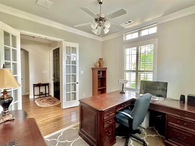 Foto del edificio - 5905 Dorset Dr