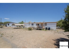 Building Photo - 16045 S Apache Trail