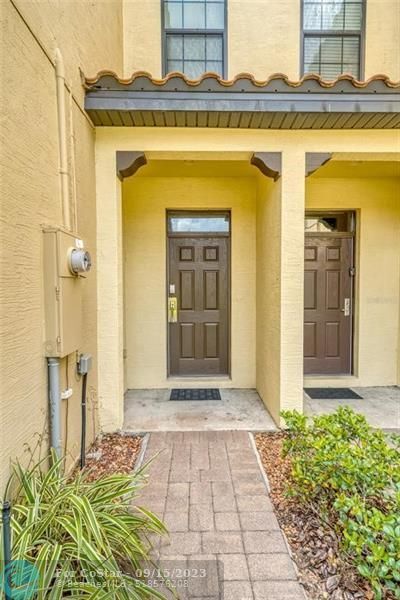Building Photo - 8120 Roseville Blvd
