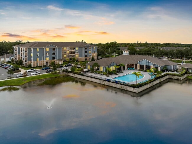 Building Photo - Dream Kissimmee