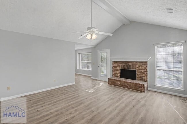 Foto del edificio - 412 Arlington Dr