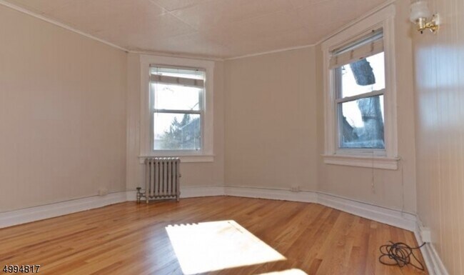 Building Photo - 107 Glenridge Ave