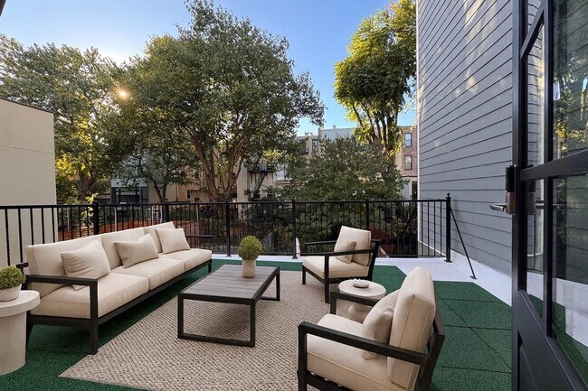 Foto del edificio - 1028 Bloomfield St