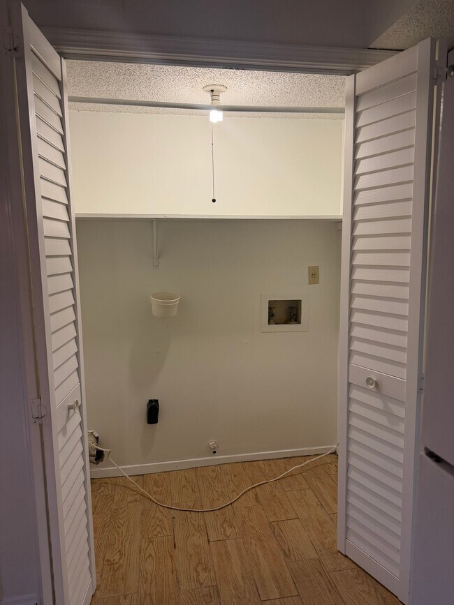 Foto del edificio - 3093 Littlefield Cove
