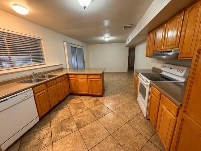 Foto del edificio - Charming Home in North Phoenix!