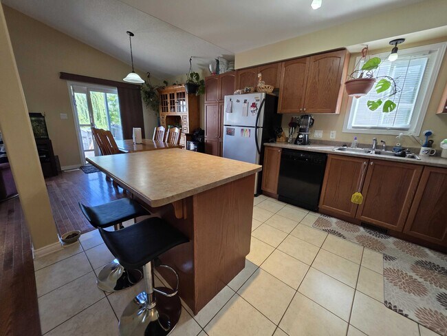 Photo du bâtiment - 496 McCallum St