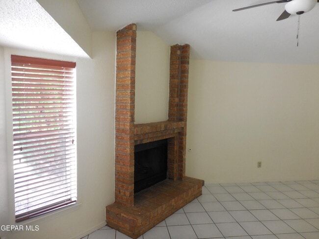 Foto del edificio - 11392 Lake Erie Dr