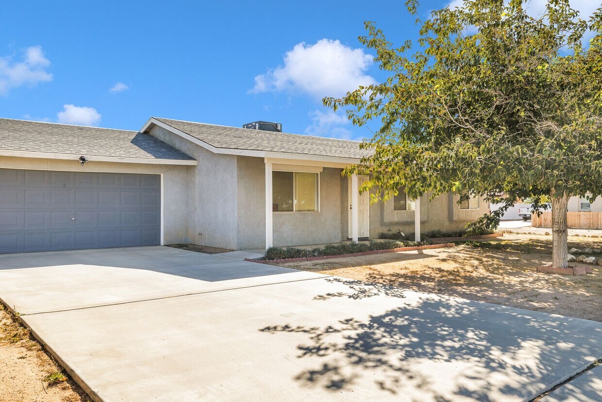 20925 Georgetown St, California City, CA 93505 - House Rental in ...