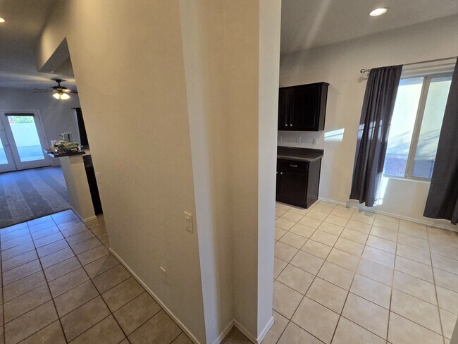 Building Photo - 34279 S Colony Dr