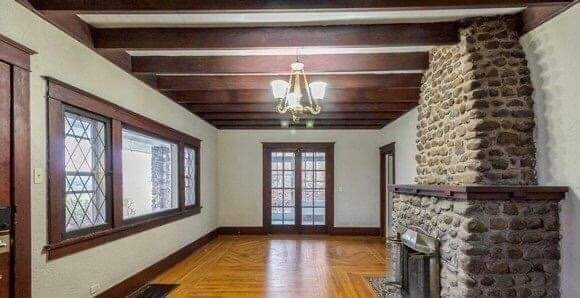 Foto principal - 350 S Main St