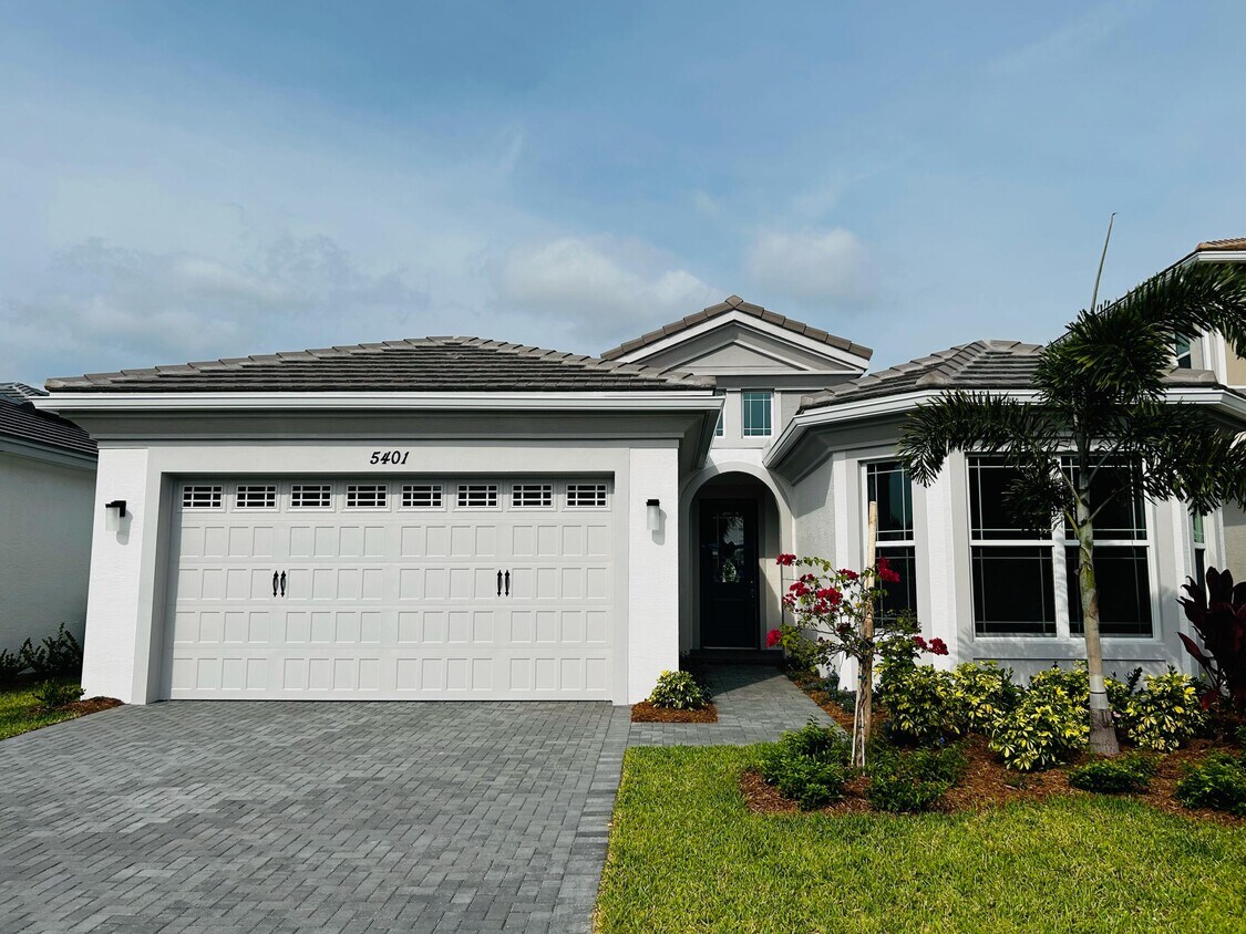 Foto principal - 5401 Pecan Dr