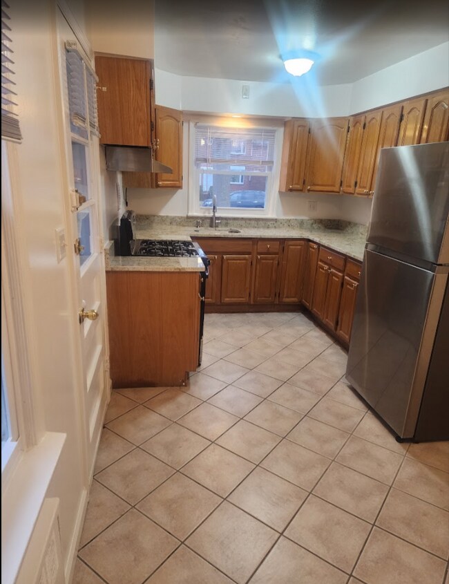 Foto del edificio - 365 Burgher Ave