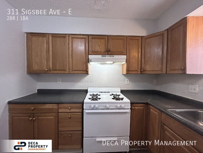 Foto del edificio - 311 Sigsbee Ave