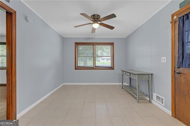 Building Photo - 5960 Brookdale Ln SW