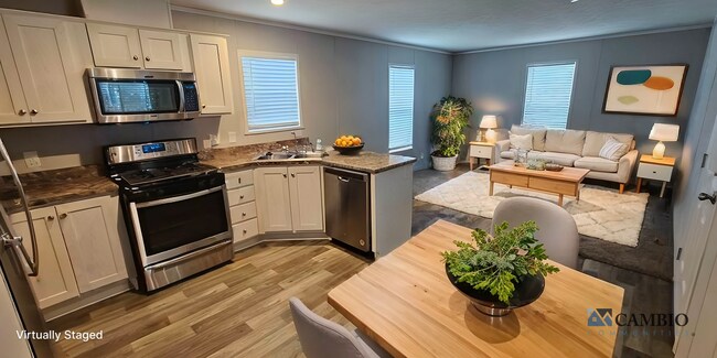 Building Photo - 58 Tulip Ln