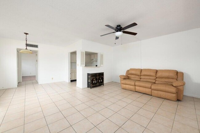 Foto del edificio - 260 Norwich K