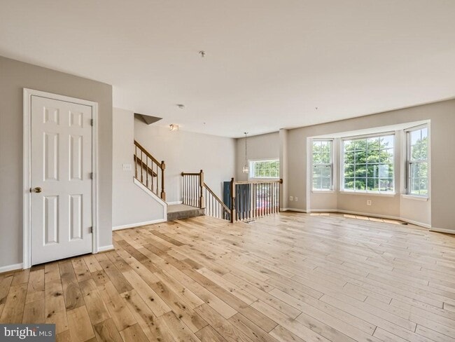 Foto del edificio - 7943 River Rock Way