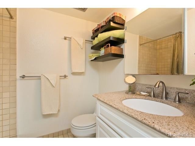 bathroom - 465 Kapahulu Ave