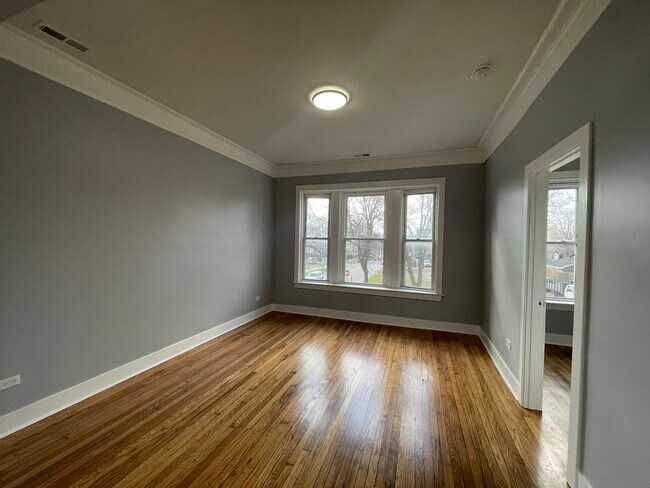 Foto del edificio - 6359 S Hermitage Ave