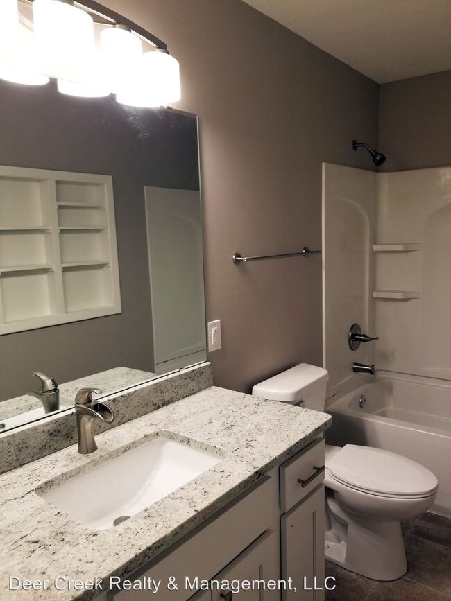 Foto del edificio - 3 br, 1 bath House - 8654 Westridge Dr