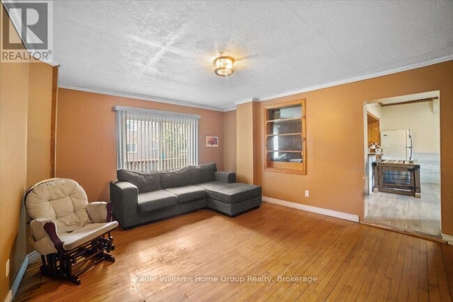 Building Photo - 33 Mill St