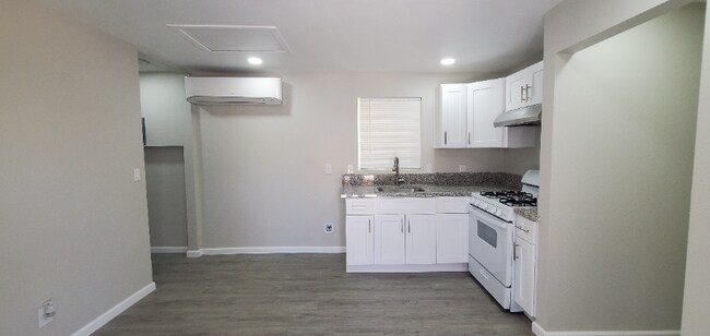 Building Photo - 2816 Tenth St