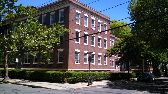 Building Photo - 53 Manchester Rd