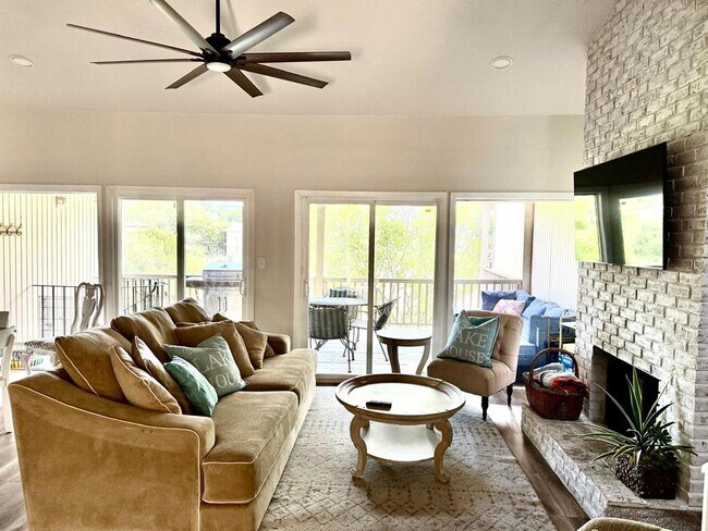 Foto del edificio - 539 Venture Blvd S