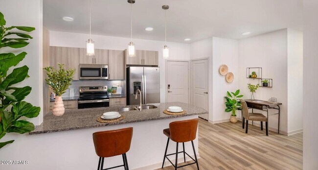 Foto del edificio - 3545 E Warner Rd
