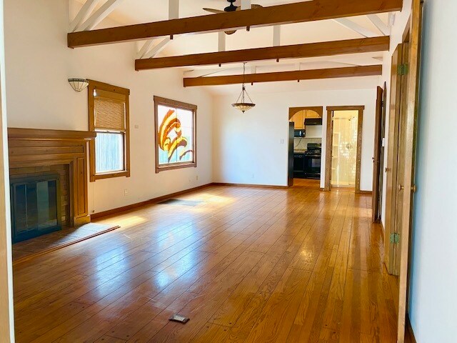 Building Photo - 3 bedroom 3 bath Marina Del Rey Peninsula ...