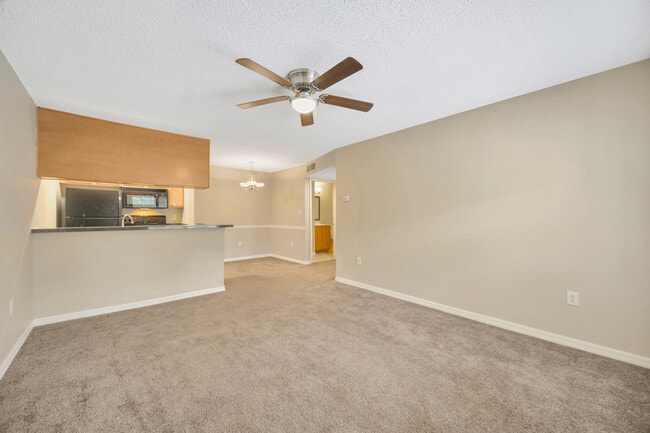 Photo - Lake Parsons Green House