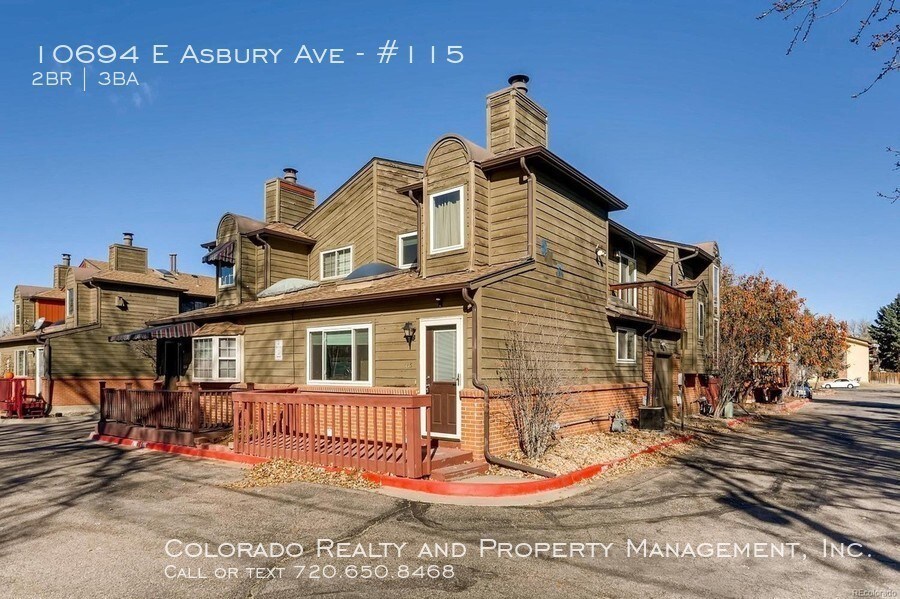 Primary Photo - 10694 E Asbury Ave