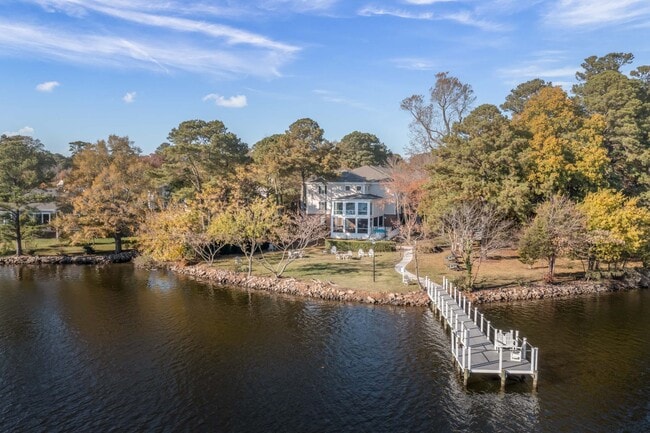 Foto del edificio - Shorewood Cove
