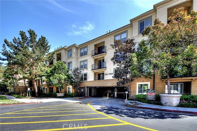 Building Photo - 2316 Watermarke Pl