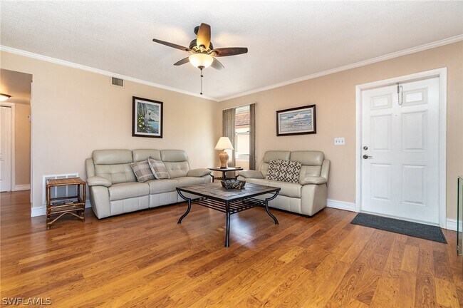 Foto del edificio - 1155 Sandpiper St