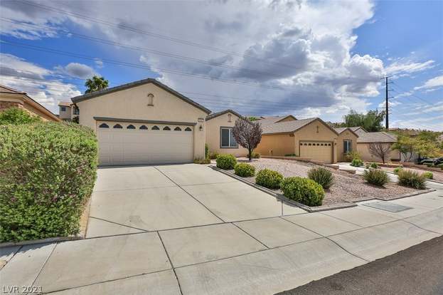 Building Photo - 2343 Bildad Dr