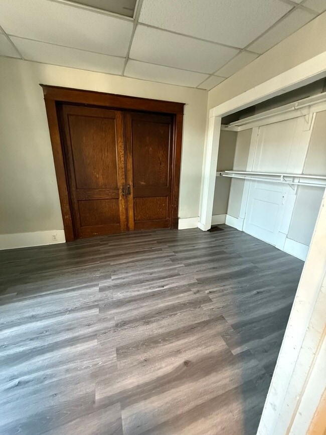 Building Photo - 1114 S Emporia St