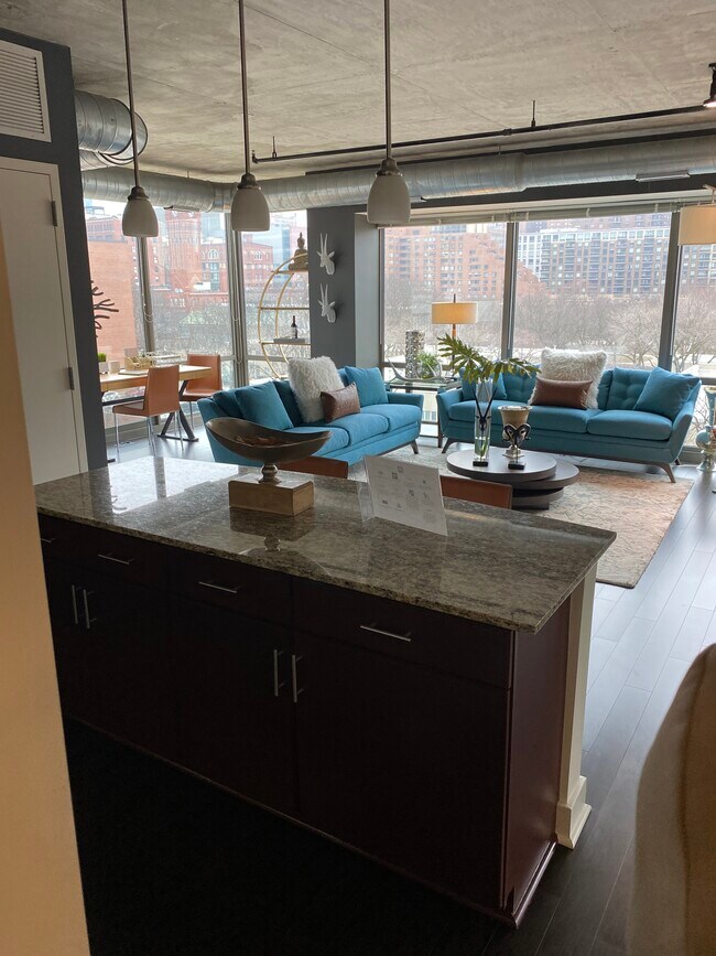 Foto del edificio - 611 S Wells St