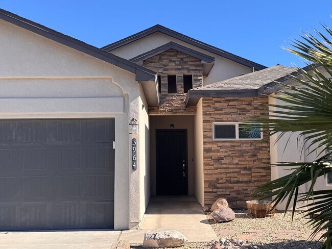 Foto del edificio - Beautiful Home in Great Location-, $500 off first months rent