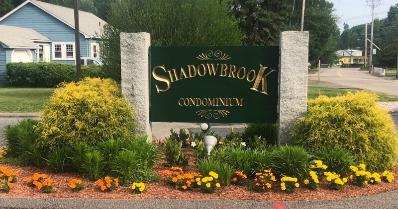 Primary Photo - 14 Shadowbrook Ln