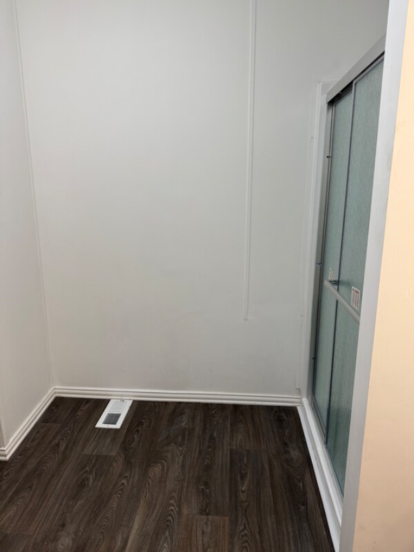 Building Photo - 236 Rosemont