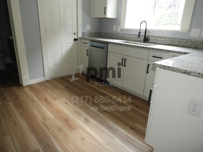 Foto del edificio - 3411 Brookside Pkwy S Dr