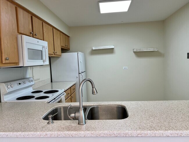 Foto del edificio - 4619 Kings Walk Dr