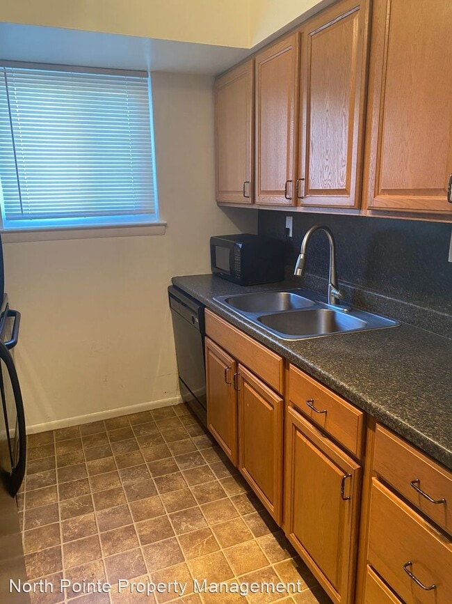 Building Photo - 2 br, 1 bath House - 133 Lancaster Estates