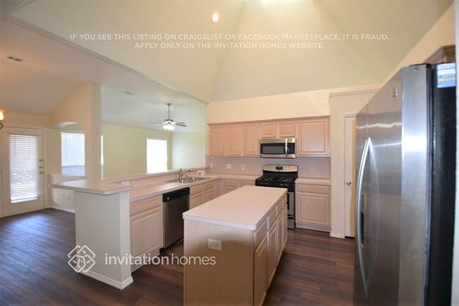 Foto del edificio - 9713 Westmere Ln