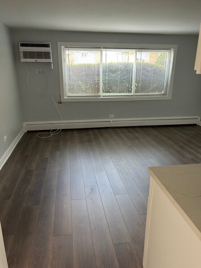 Foto del edificio - 9608 N Greenwood Ave