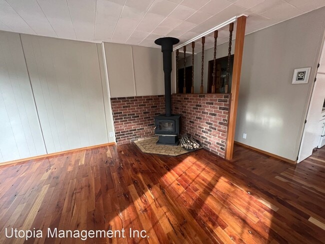 Building Photo - 2 br, 1 bath House - 6474 Little Big Horn ...
